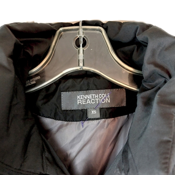 Kenneth Cole Reaction Womens Black Zip Down Puffer Jacket Sz XS - Picture 3 of 8